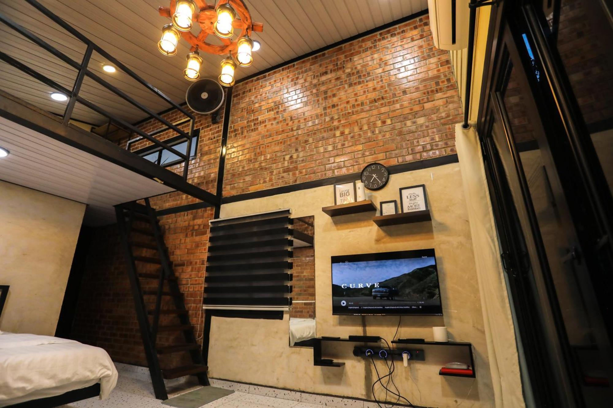 Casa Damai Janda Baik - Riverview Tiny House Bentong Buitenkant foto