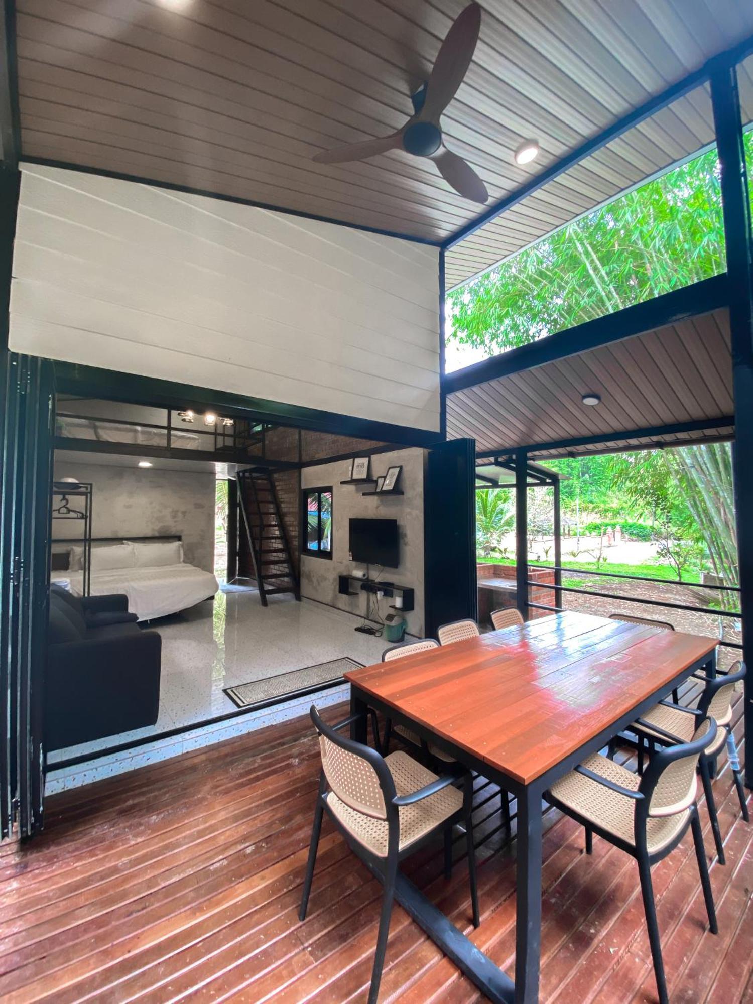 Casa Damai Janda Baik - Riverview Tiny House Bentong Buitenkant foto