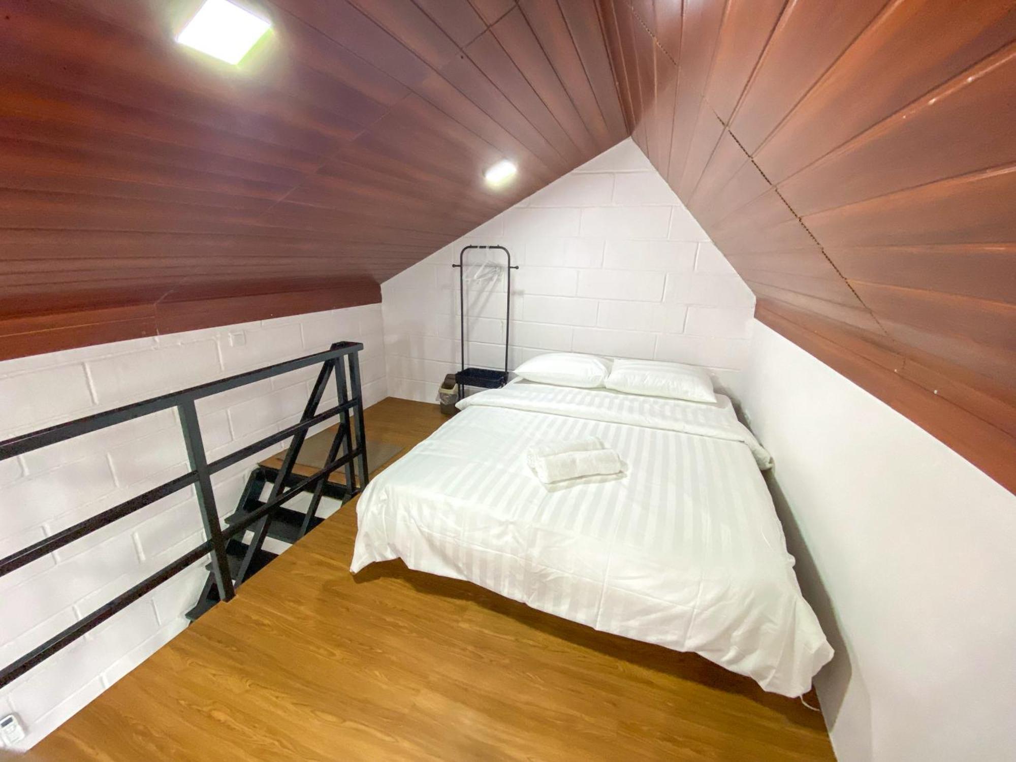 Casa Damai Janda Baik - Riverview Tiny House Bentong Buitenkant foto