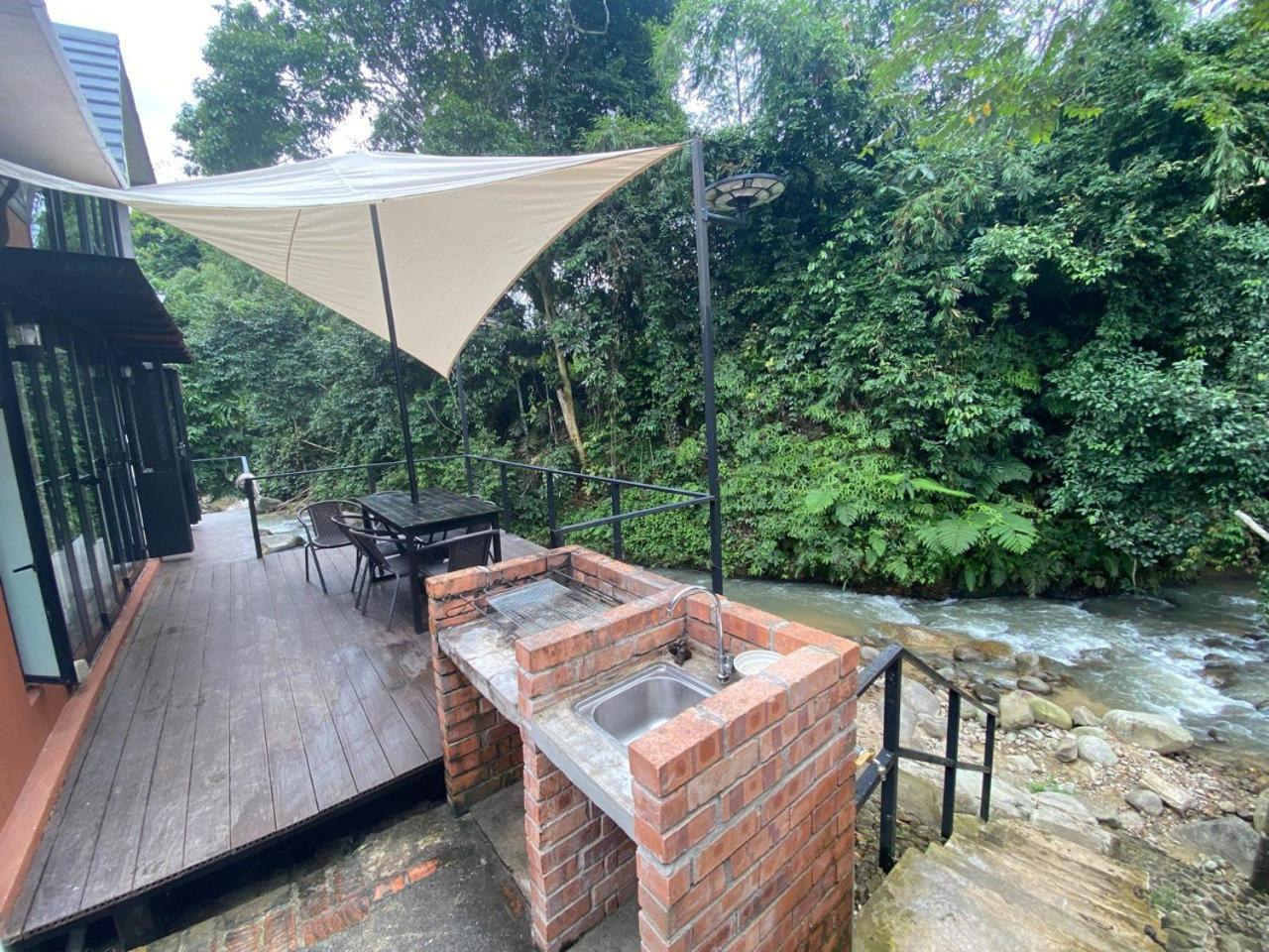 Casa Damai Janda Baik - Riverview Tiny House Bentong Buitenkant foto